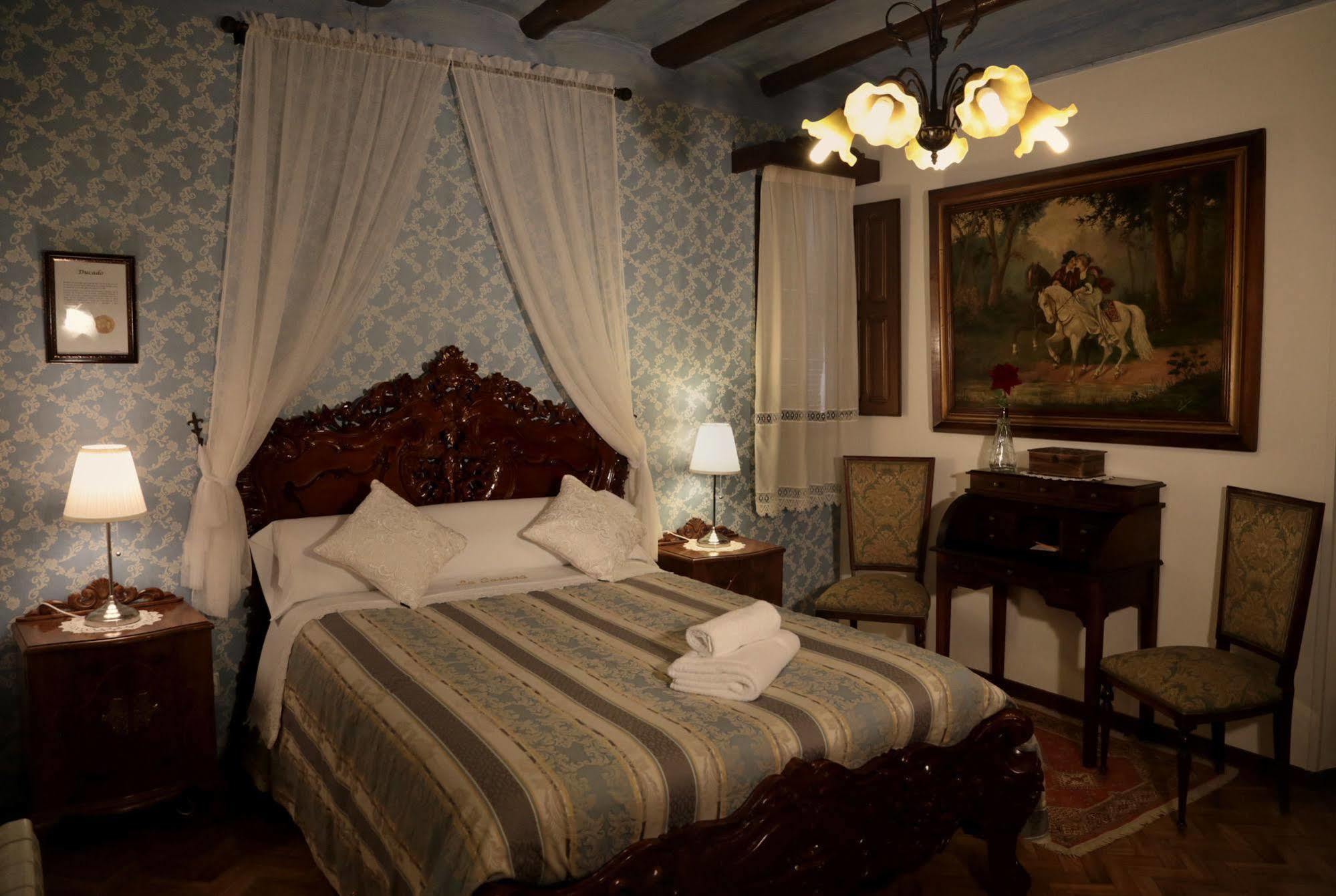 Casa Rural La Casona Urrea de Gaen Екстер'єр фото