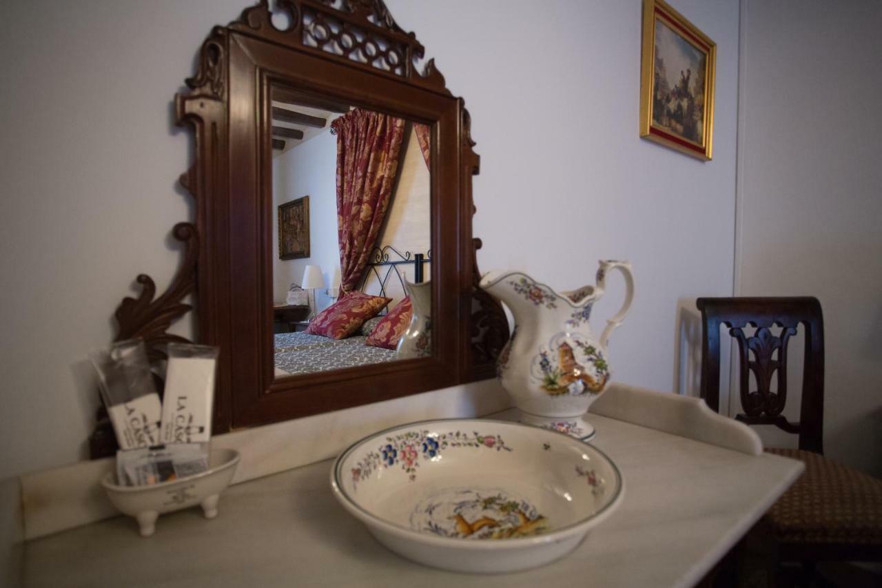Casa Rural La Casona Urrea de Gaen Екстер'єр фото