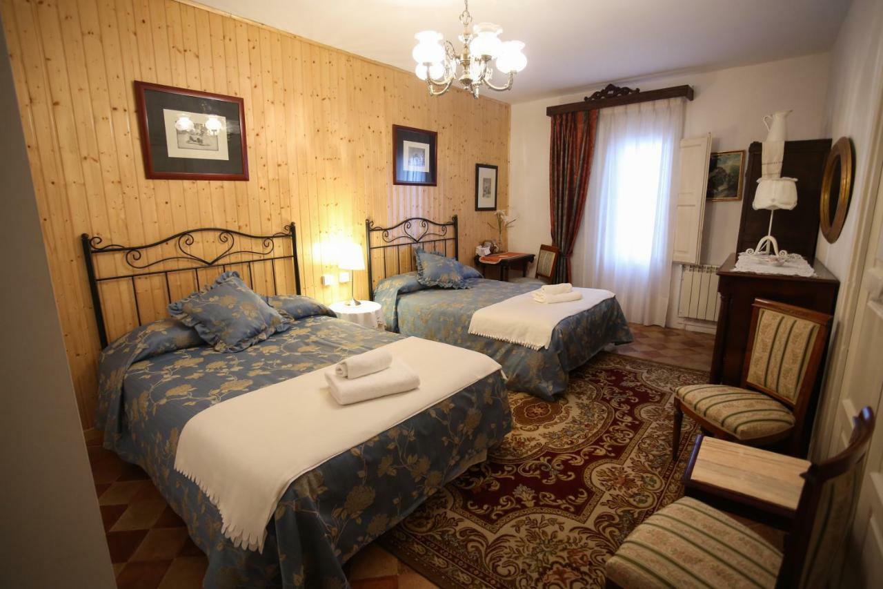 Casa Rural La Casona Urrea de Gaen Екстер'єр фото